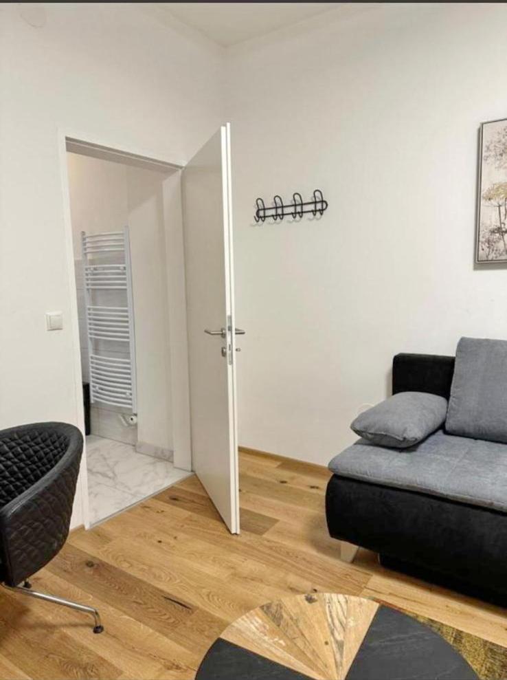 Cozy Studio In Ottakiring Area Wien Eksteriør billede